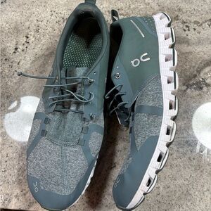 On Running Gray:/green Athletic Shoes Lightweight Breathable